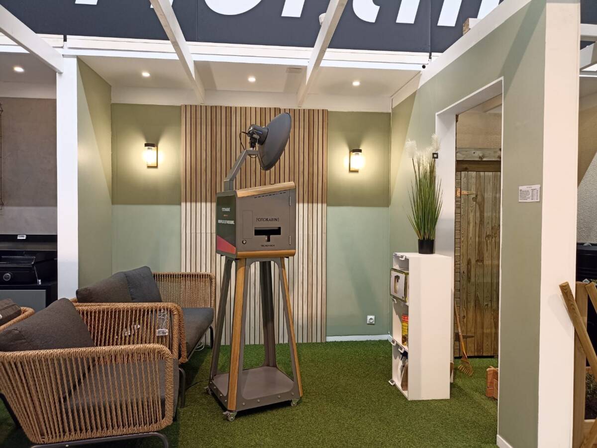 La Trendybox IA est un photobooth doté de la technologie intelligence artificielle IA.